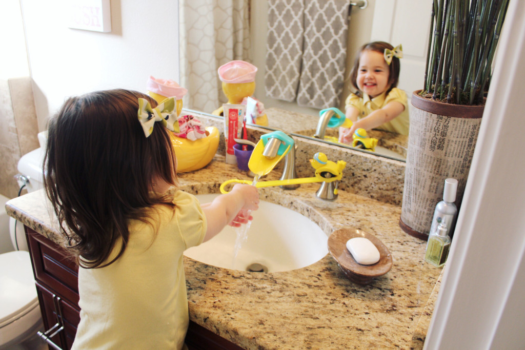 Toilet Training/Learning a Two Year Old Oh Happy Play