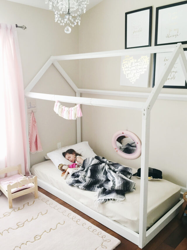DIY Floor Bed Instructions + Benefits of a Floor Bed for Toddlers Oh