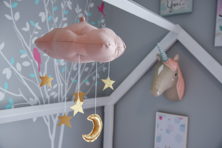 Oh Happy Play, a Florida mother blogger, shares her daughter Lola's Big Girl Room Tour. Check it out and see what you need to recreate this cute girls room!