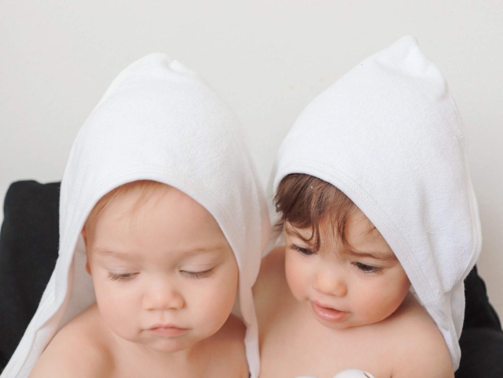 Organic Cotton Terry Hooded Towels, Gerber childrenswear, Gerber baby, Gerber brand, Bath Time For Eczema Prone Babies, Eczema in babies, Eczema kids, bath for Eczema, products for Eczema, oh happy play