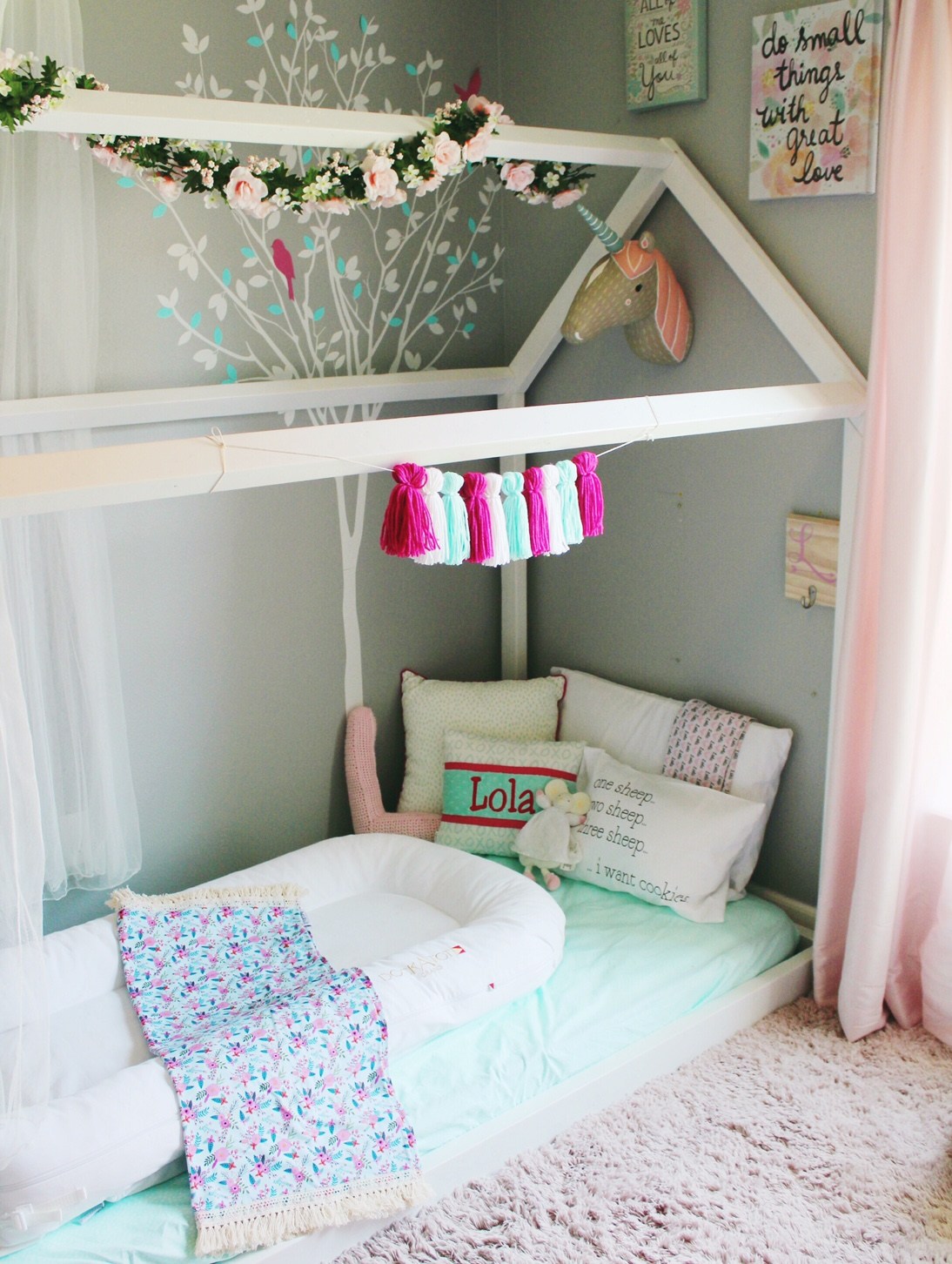 toddler room, baby room, nursery, girl room, boy room, floor bed, montessori floor bed, kids decor, kids dream room, toddler bed, kids bed, house frame bed, teepee, kids fort, playroom, kids playroom, dream playroom, DIY house frame floor bed, DIY house bed, DIY floor bed, floor beds for toddlers, how to make a floor bed, easy floor bed, diy floor bed, simple floor bed, what is a floor bed