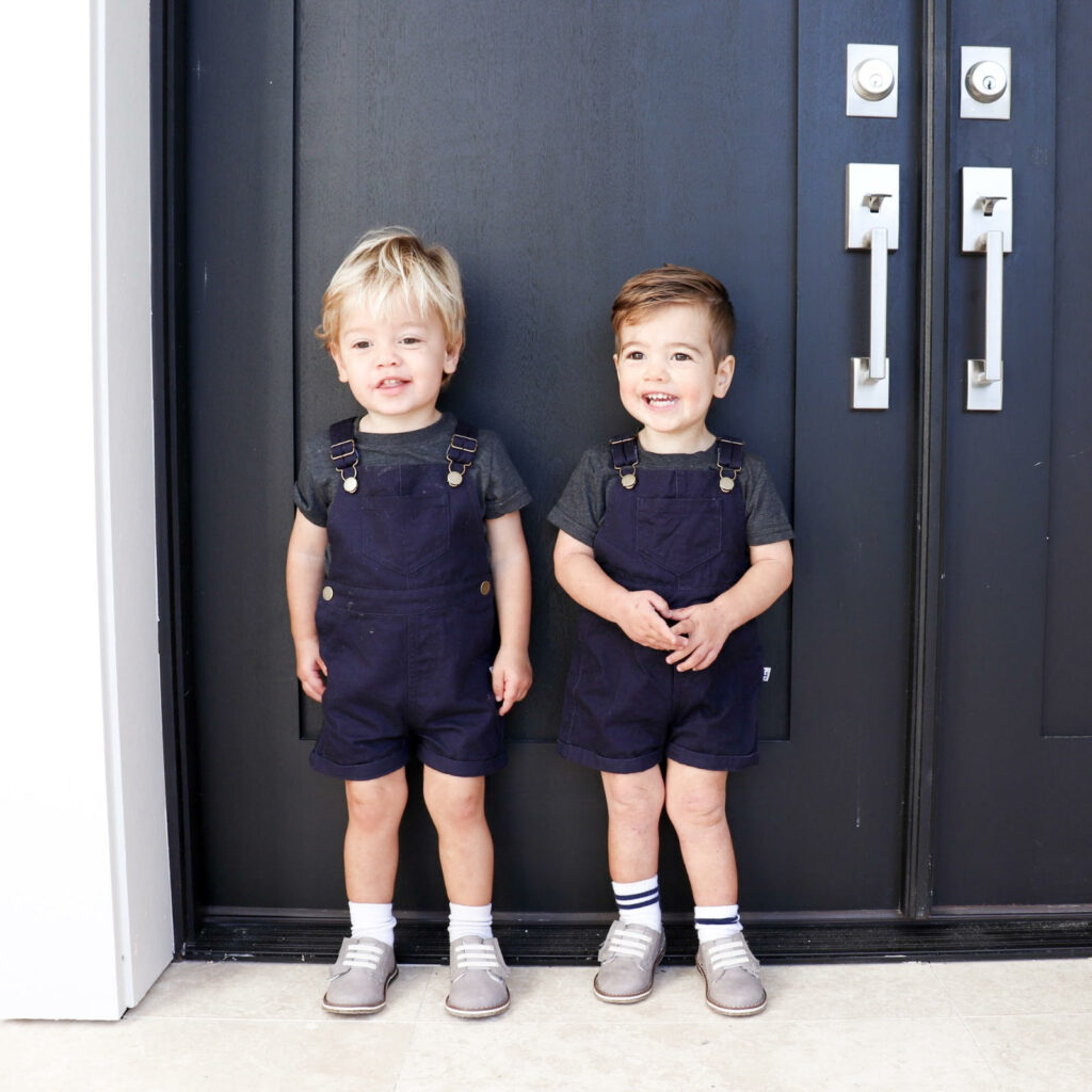 twin boys, fraternal twin boys, boys fashion