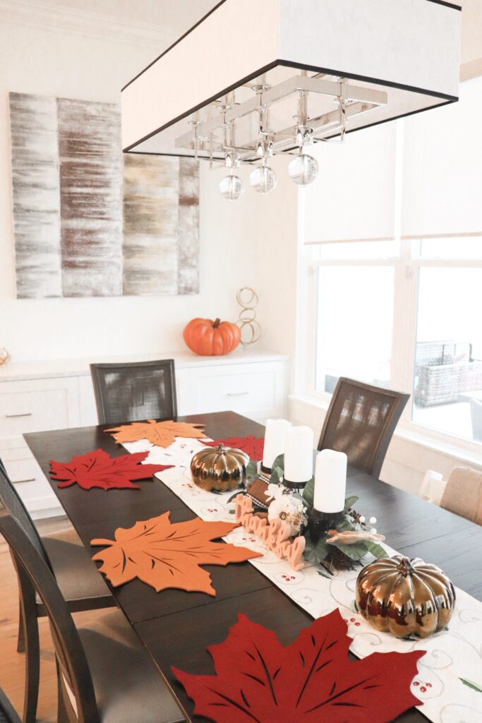 transitional thanksgiving, Friendsgiving decor, simple thanksgving tablescape