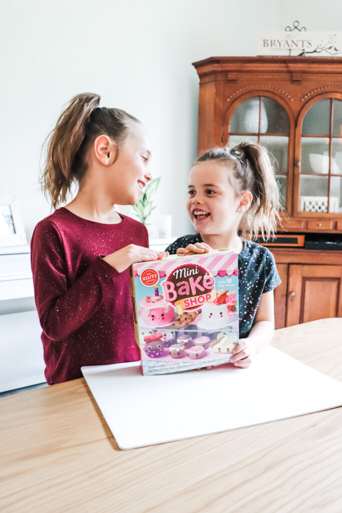 Mini Bake Shop, Active Play