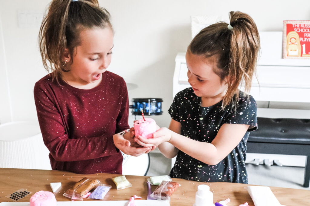 Testing Scholastic's Mini Bake Shop (Clay Kit) 