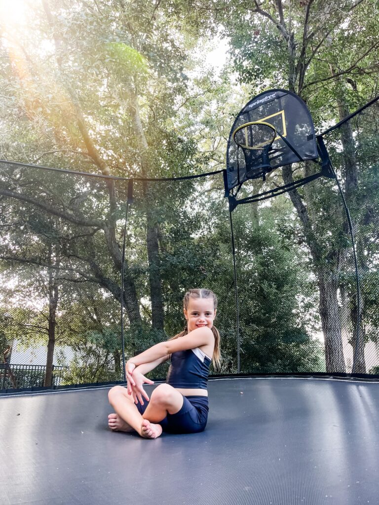 Springfree trampoline, best trampoline, best gymnastics trampoline, large trampoline for tricks, safest trampoline, best trampoline for big family, best trampoline for dancers